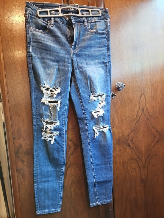 American Eagle Outfitters Denim - Women's American Eagle Outfitters Distressed Straight Leg Jeans - Blue - Size 4